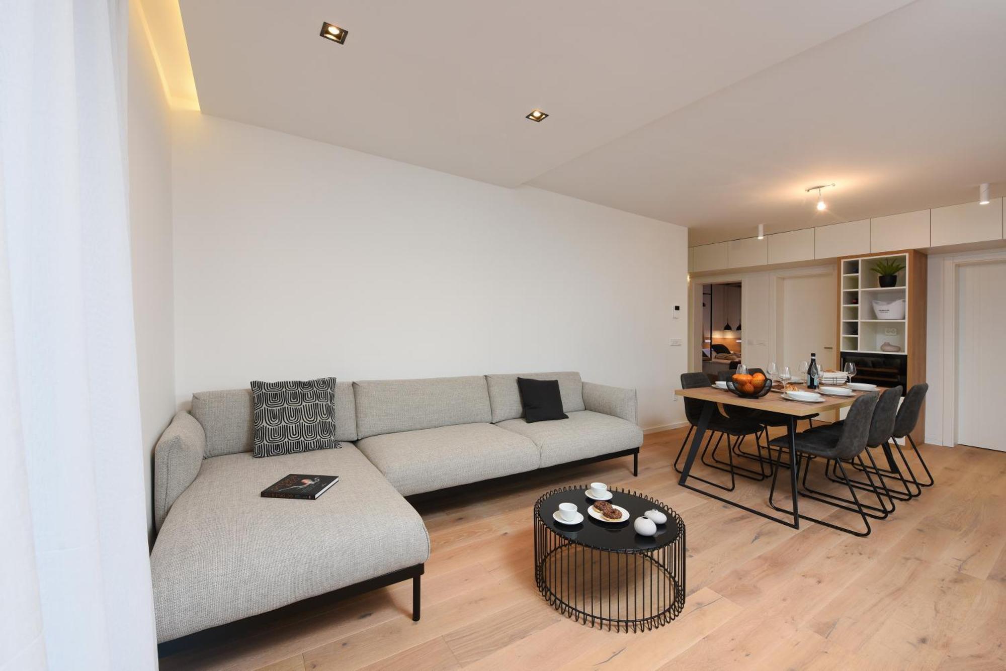 Fux Luxury Rooftop Terrace Jacuzzi & Bbq Zara Esterno foto