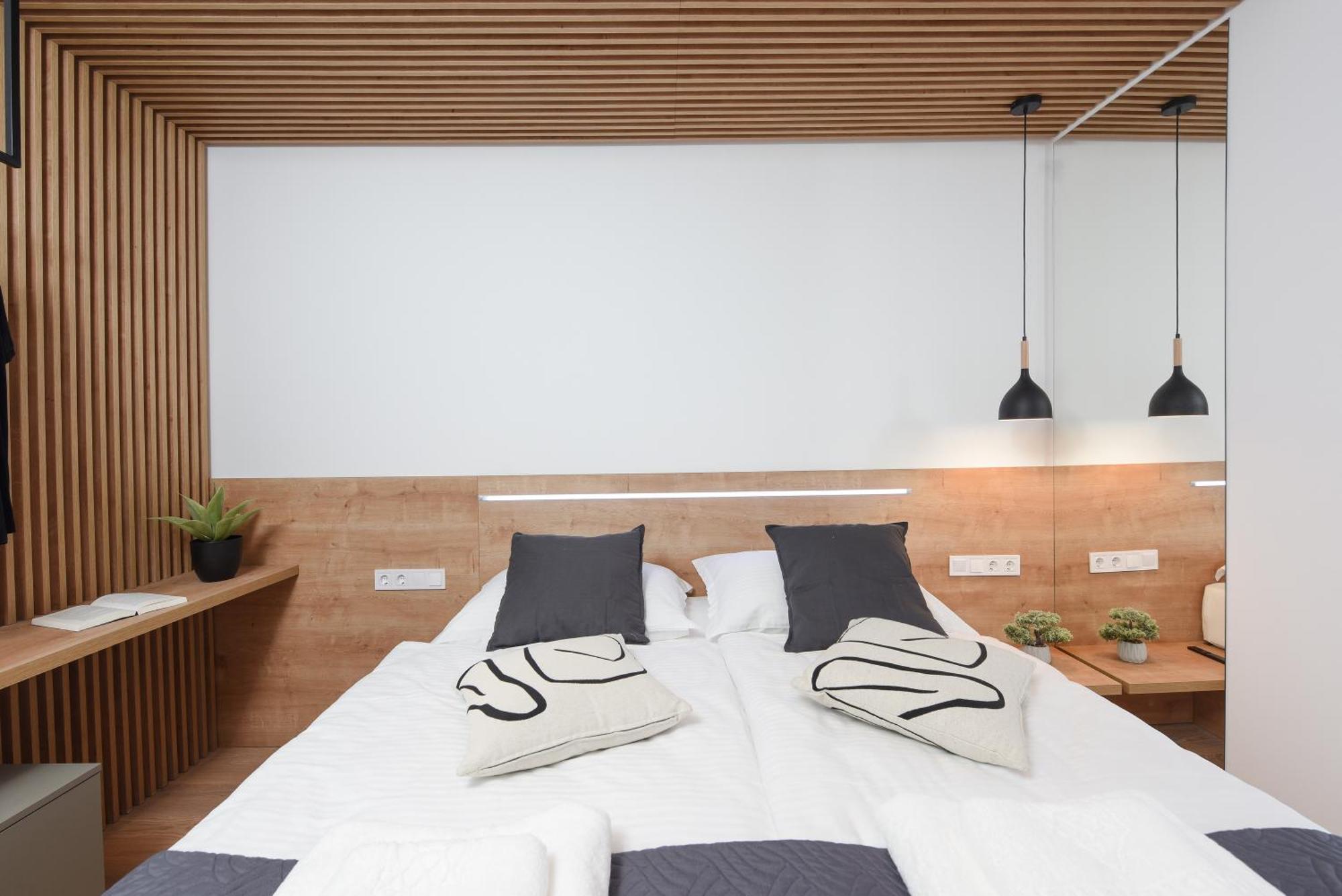 Fux Luxury Rooftop Terrace Jacuzzi & Bbq Zara Esterno foto